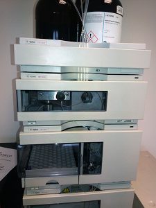 chromatograf HPLC AGILENT 1100 2